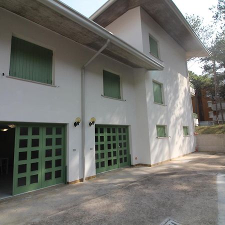 Villa Silvia Lignano Sabbiadoro Exterior photo